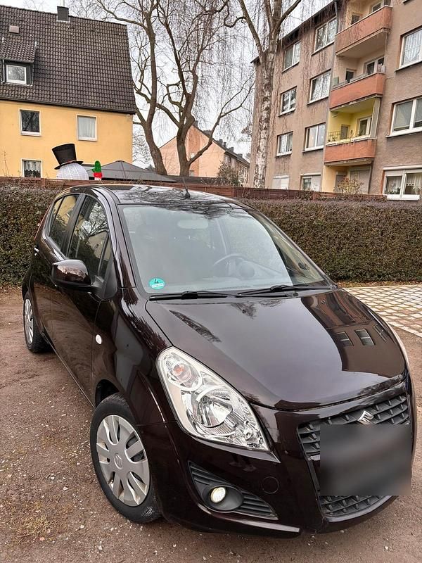 Gebraucht Suzuki Splash 69 PS (50 kW) 2013 Braun Kleinwagen