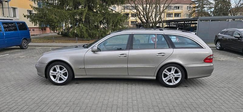 Gebraucht Mercedes E280 190 PS (139 kW) 2007 Gold Kombi