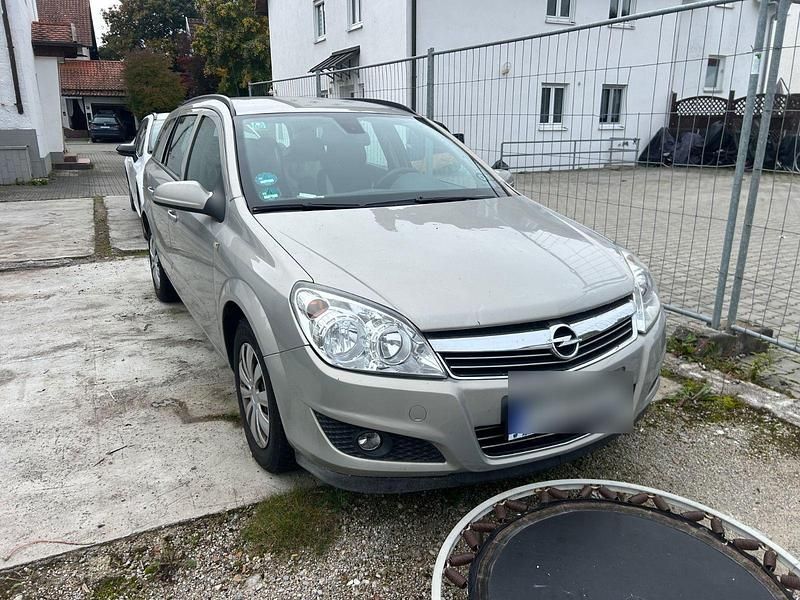 Gebraucht Opel Astra 116 PS (85 kW) 2008 Grau Kombi