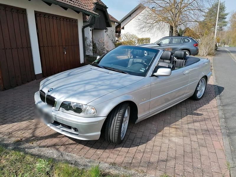 Gebraucht BMW 320 Cabriolet Sport Line 170 PS (125 kW) 2001 Silber Cabrio