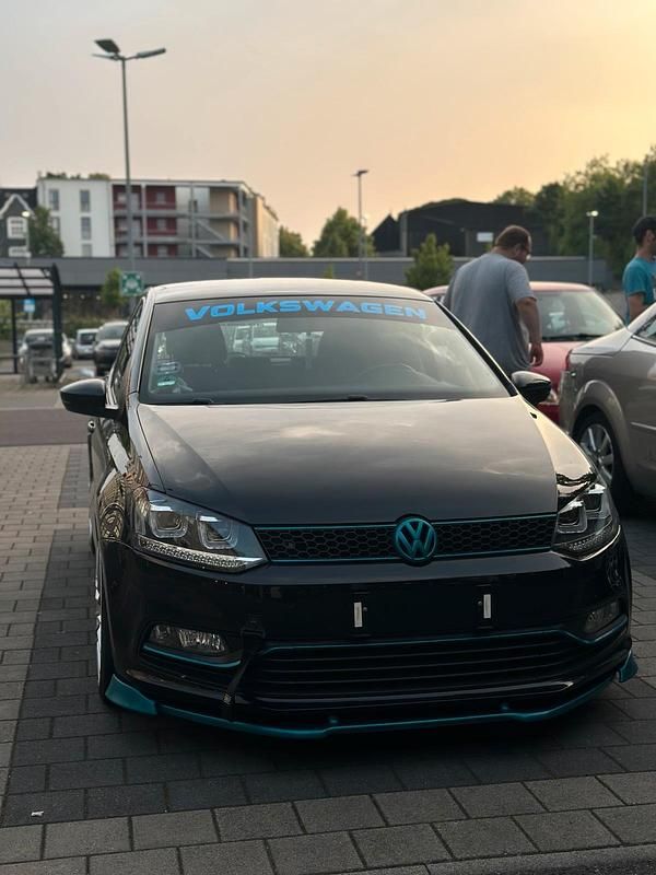 Schwarz Gebraucht 2017 VW Polo Kleinwagen | 4.700 € (Guter Preis) - Bild 1/4