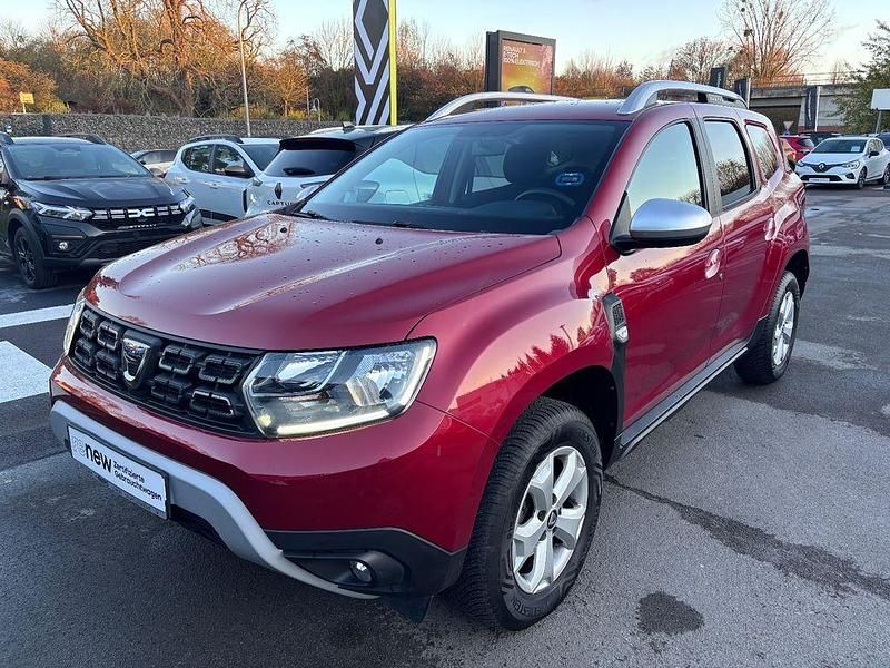 Rot Gebraucht 2021 Dacia Duster SUV | 14.590 € (Guter Preis) - Bild 1/4