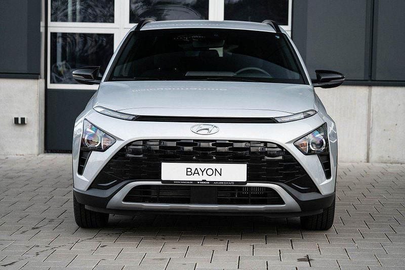 Gebraucht Hyundai Bayon 101 PS (74 kW) 2023 Sleek silver SUV