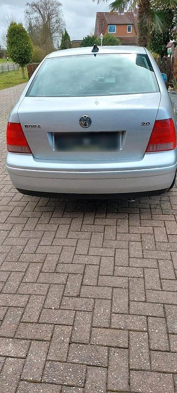 Gebraucht VW Bora 116 PS (85 kW) 2000 Grau Limousine