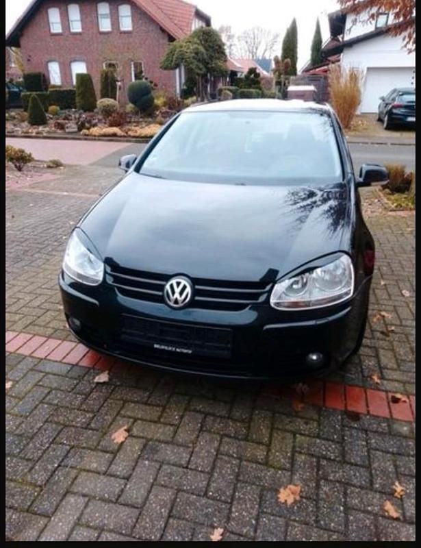 Schwarz Gebraucht 2007 VW Golf Limousine | 2.950 € (Fairer Preis) - Bild 1/4