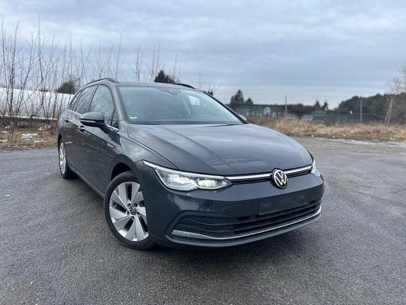 Gebraucht VW Golf VII Style 150 PS (110 kW) 2021 Grau Kleinwagen