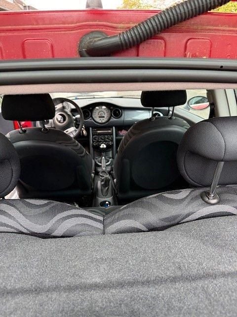 Usado Mini ONE 90 HP (66 kW) 2003 Vermelho Citadino