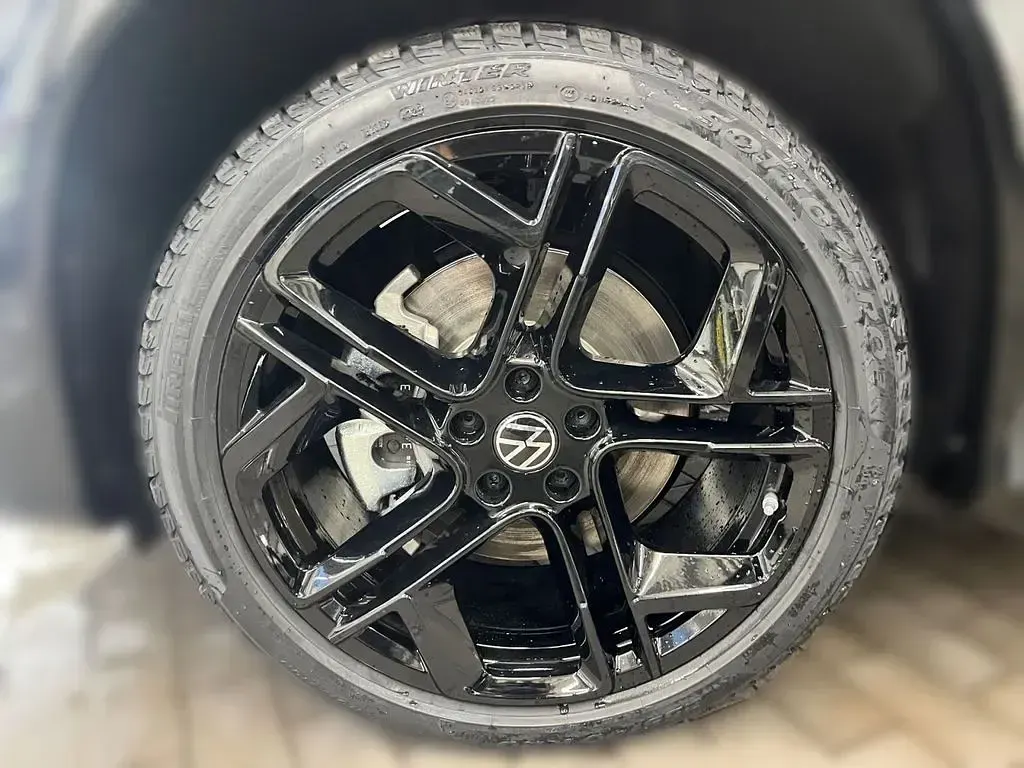 Gebraucht VW Tayron R-line 193 PS (141 kW) 2026 Schwarz SUV