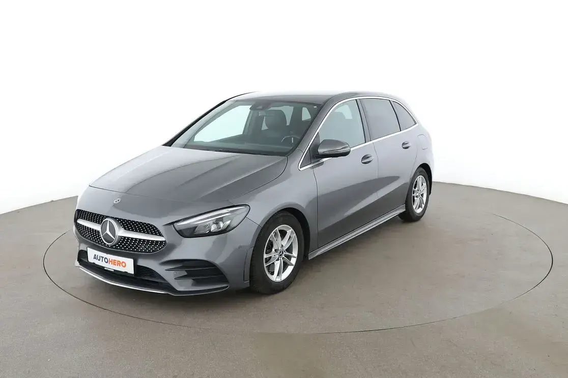 Gebraucht Mercedes B200 AMG line 163 PS (119 kW) 2019 Kleinwagen