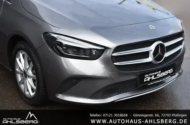 Gebraucht Mercedes B250e Style 218 PS (160 kW) 2021 Grau Kleinwagen