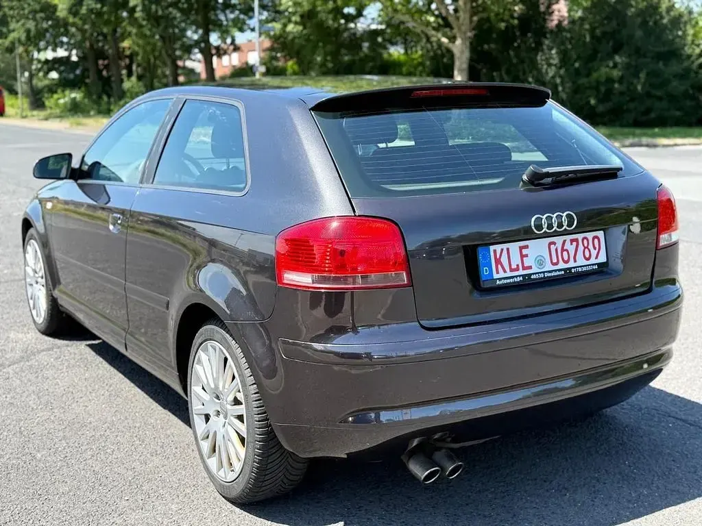 Gebraucht Audi A3 Ambition 150 PS (110 kW) 2005 Grau Kleinwagen