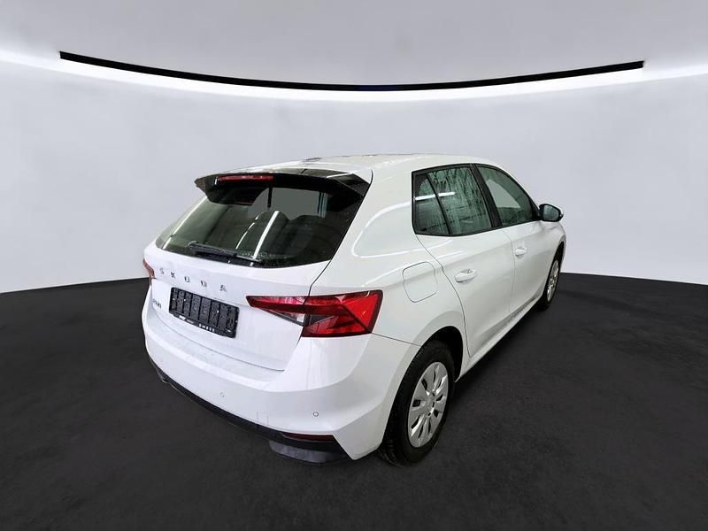 Gebraucht Skoda Fabia Ambition 95 PS (69 kW) 2022 Weiß Kleinwagen