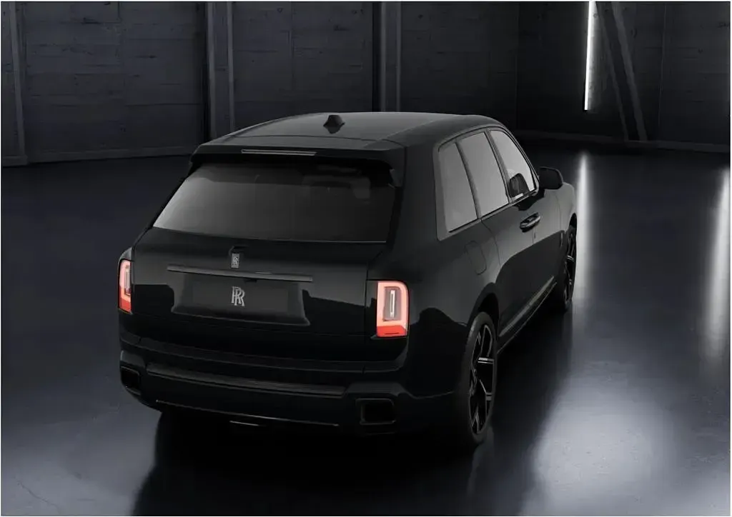 Neu Rolls Royce Cullinan 544 PS (400 kW) 2026 Schwarz SUV