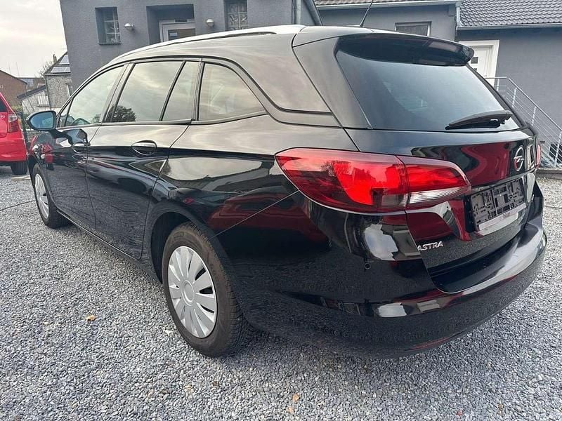 Gebraucht Opel Astra 125 PS (91 kW) 2017 Schwarz Kombi