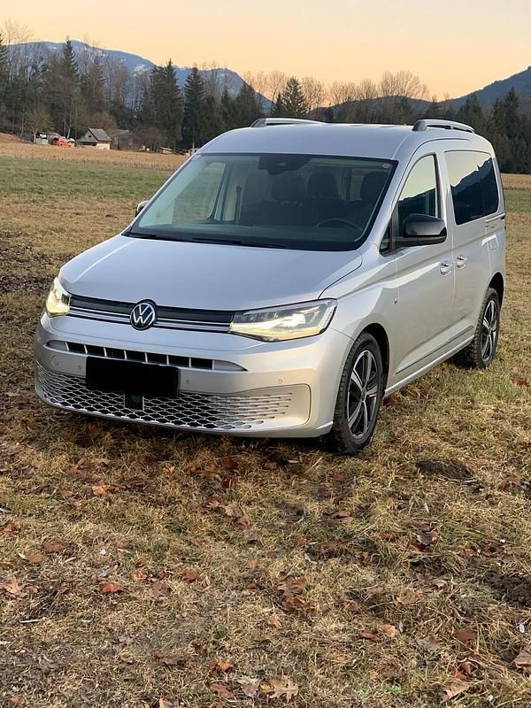 Gebraucht VW Caddy 123 PS (90 kW) 2021 Silber Van / Kleinbus