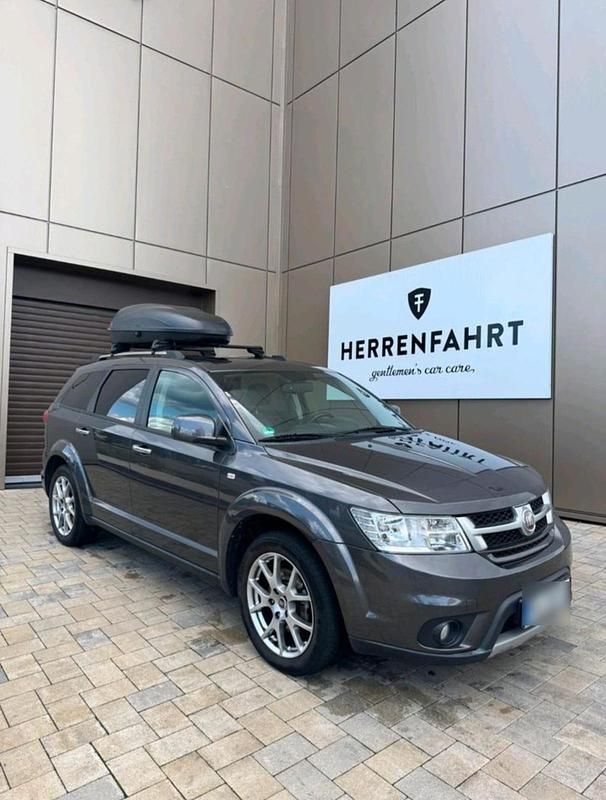 Gebraucht Fiat Freemont 170 PS (125 kW) 2015 Grau SUV