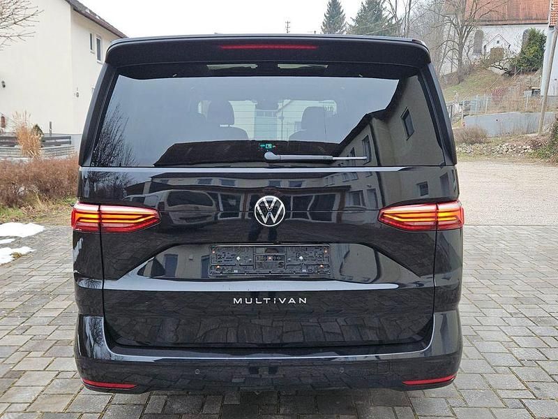 Gebraucht VW Multivan 204 PS (150 kW) 2024 Schwarz Van