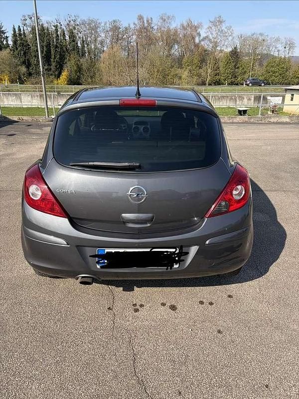 Gebraucht Opel Corsa Satellite 87 PS (63 kW) 2011 Kleinwagen