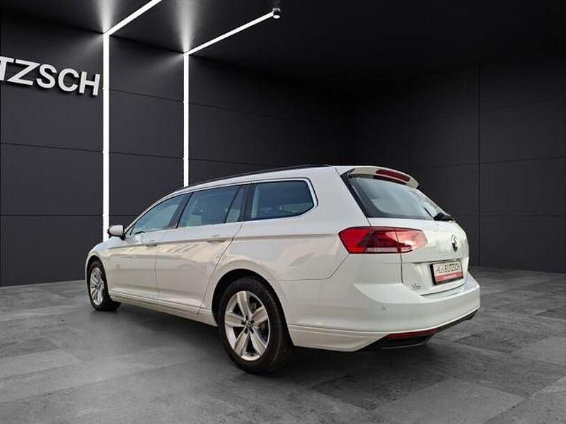 Gebraucht VW Passat Business 190 PS (139 kW) 2020 Pure white Kombi
