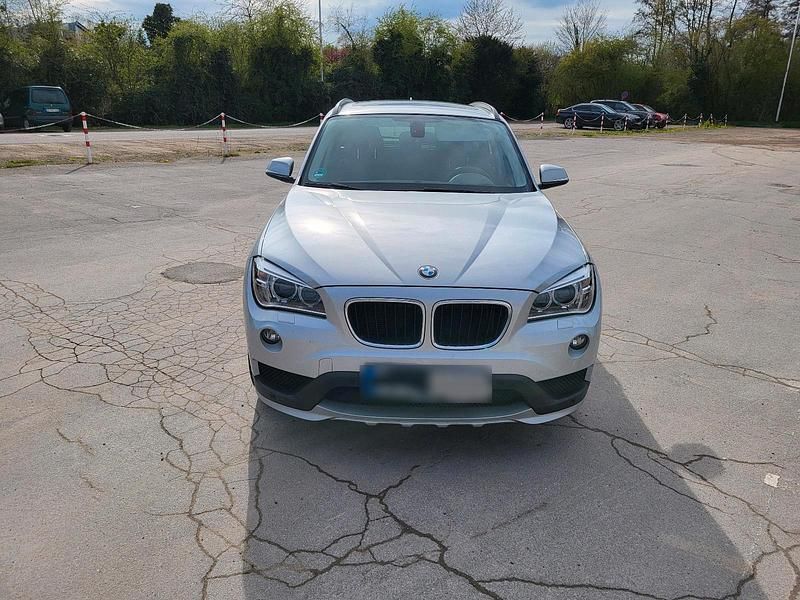 Gebraucht BMW X1 184 PS (135 kW) 2014 Silber SUV