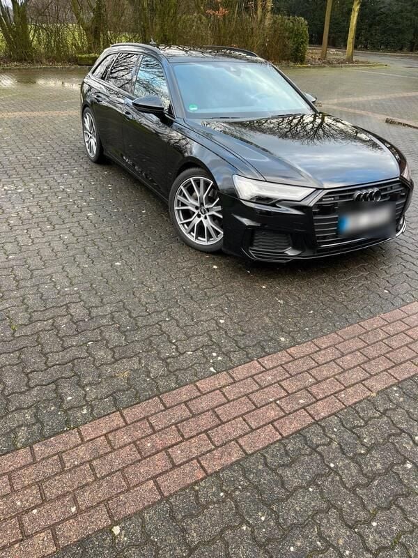 Schwarz Gebraucht 2018 Audi A6 Kombi | 31.990 € (Fairer Preis) - Bild 1/4