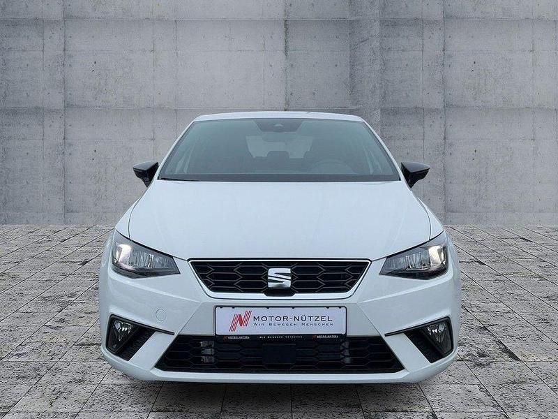 Neu Seat Ibiza FR 116 PS (85 kW) 2025 Weiß Limousine
