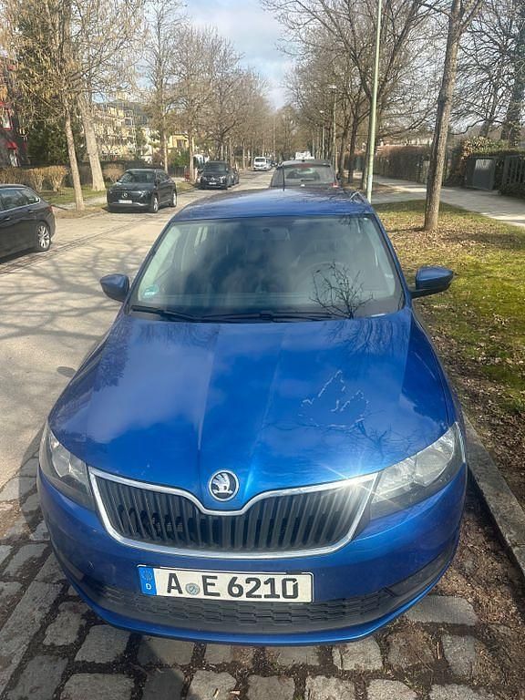 Gebraucht Skoda Rapid 110 PS (80 kW) 2018 Blau Kleinwagen