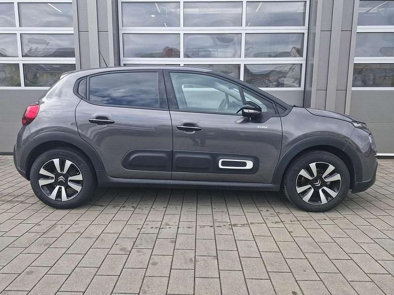 Gebraucht Citroën C3 110 PS (80 kW) 2024 Platinumgrau metallic Kleinwagen