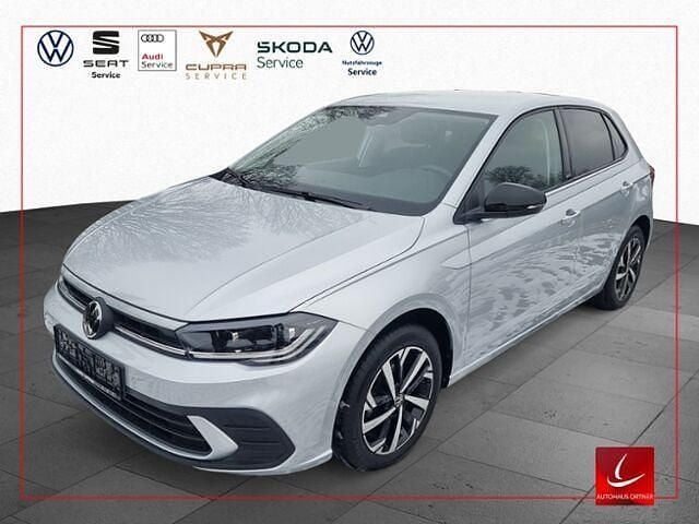 Gebraucht VW Polo Move 95 PS (69 kW) 2024 Reflexsilber metallic Limousine