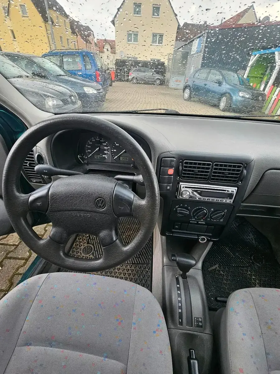 Gebraucht VW Polo 75 PS (55 kW) 1998 Grün Kleinwagen