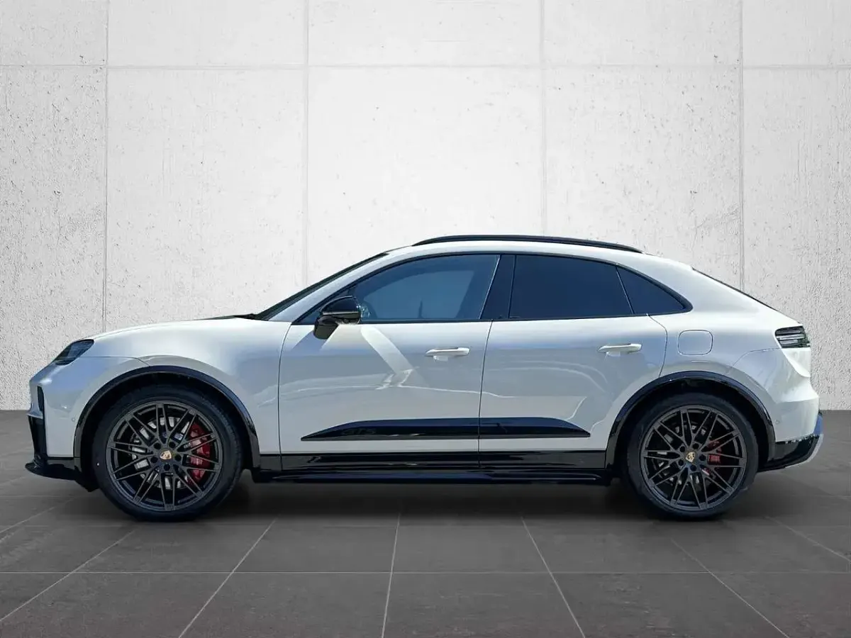Gebraucht Porsche Macan 419 kW (571 PS) 2026 Kreide SUV