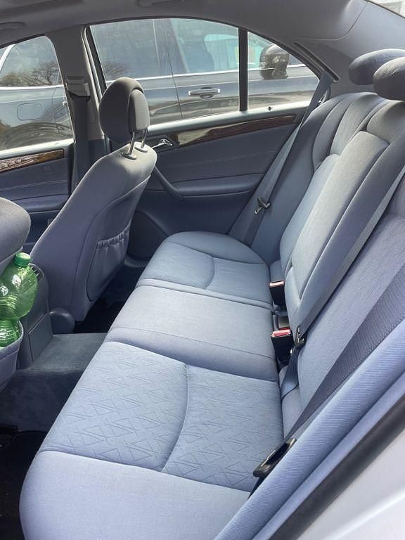 Gebraucht Mercedes C180 Elegance 129 PS (94 kW) 2000 Silber Limousine