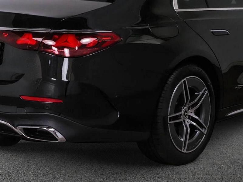 Gebraucht Mercedes E220 Advanced Plus 197 PS (144 kW) 2025 Obsidianschwarz metallic Limousine