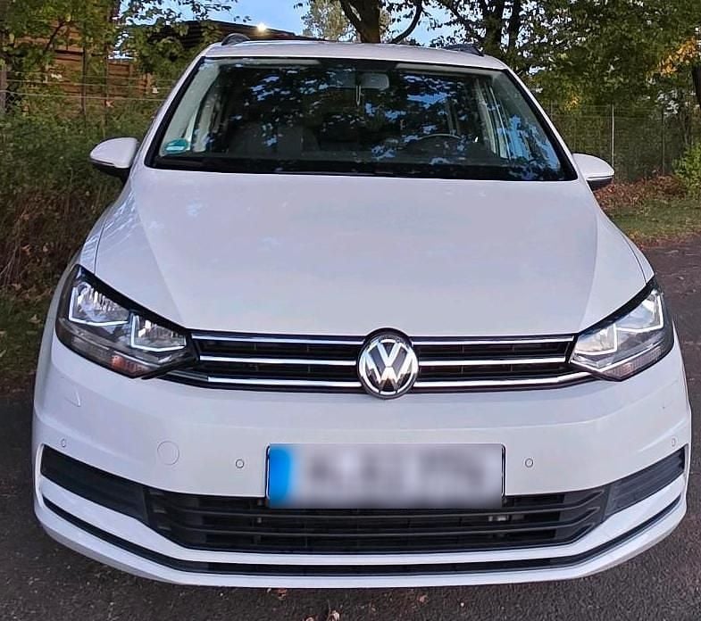 Gebraucht VW Touran 150 PS (110 kW) 2016 Weiß Van / Kleinbus