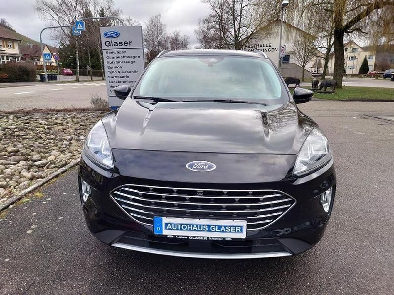 Gebraucht Ford Kuga Titanium 152 PS (111 kW) 2021 Schwarz SUV