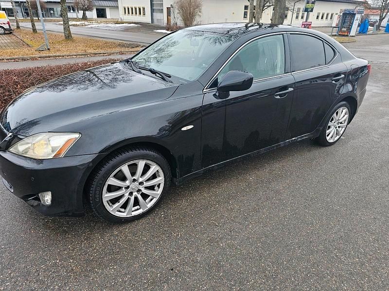 Gebraucht Lexus IS220 177 PS (130 kW) 2008 Schwarz Limousine