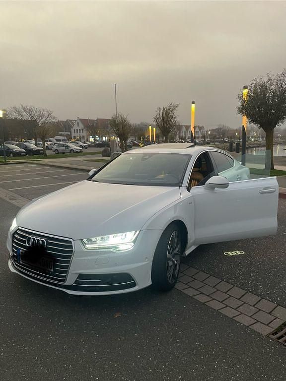 Weiß Gebraucht 2015 Audi A7 S-Line Limousine | 22.999 € (Fairer Preis) - Bild 1/4