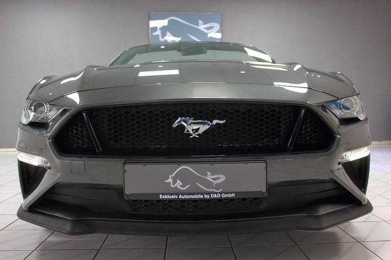 Gebraucht Ford Mustang GT 450 PS (330 kW) 2019 Grau Cabrio