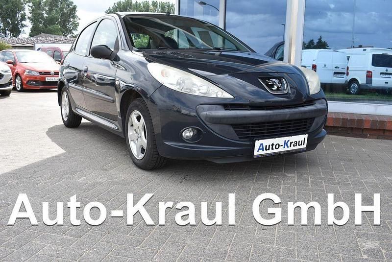 Grau Gebraucht 2011 Peugeot 206+ Kleinwagen | 1.749 € (Guter Preis) - Bild 1/4