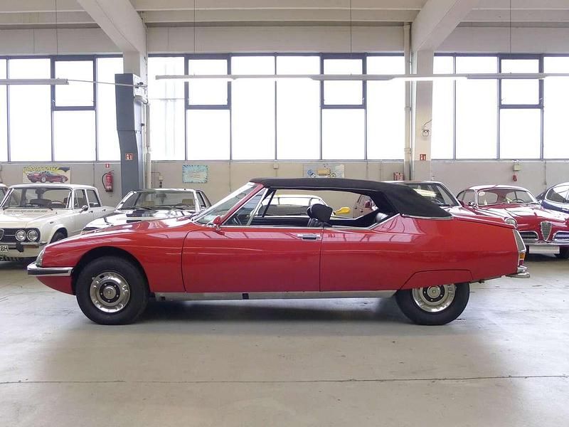 Rot Gebraucht 1973 Citroën SM Cabrio | 149.950 € - Bild 1/4