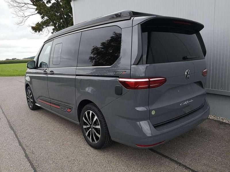 Puregrey dach schwarz Neu 2024 VW T7 Comfortline Van | 59.970 € - Bild 1/1
