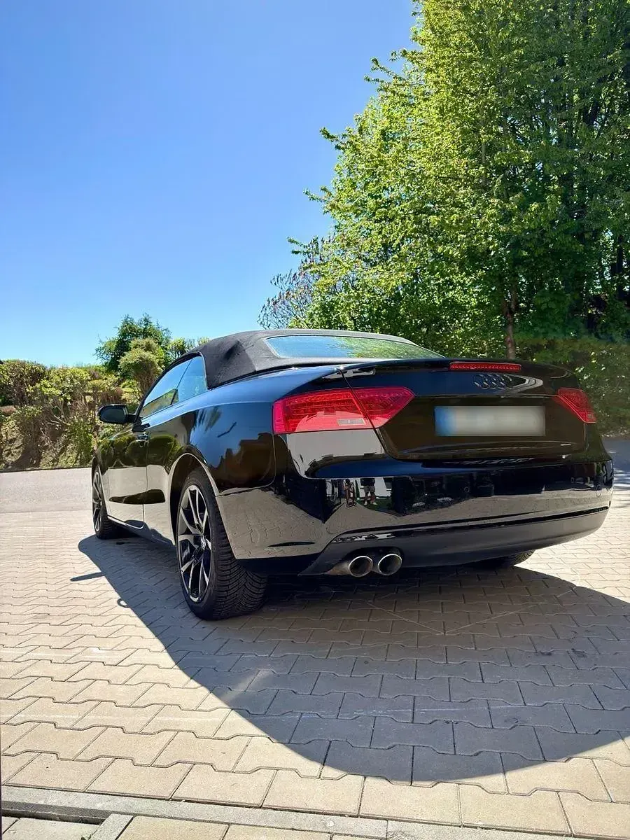 Gebraucht Audi A5 Cabriolet 177 PS (130 kW) 2013 Schwarz Cabrio