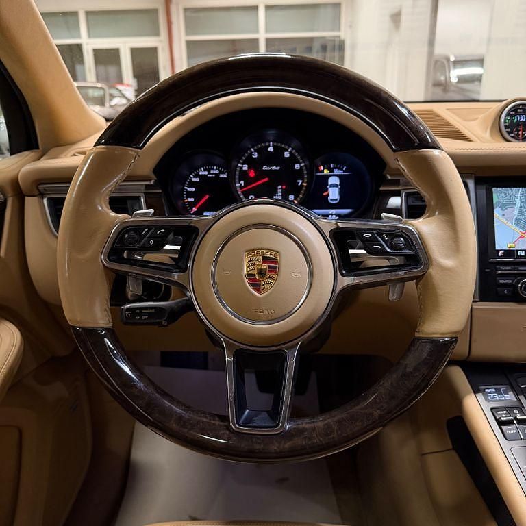 Gebraucht Porsche Macan Turbo 400 PS (294 kW) 2015 Schwarz SUV