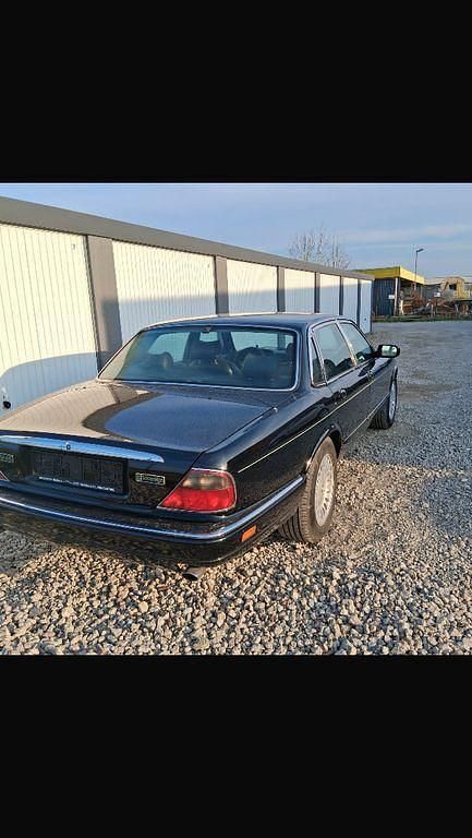 Gebraucht Jaguar XJ Sovereign 241 PS (177 kW) 1995 Schwarz Limousine
