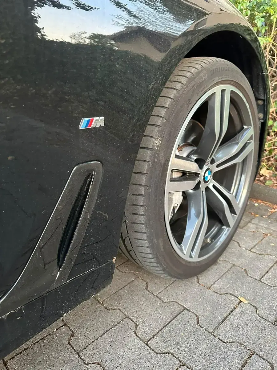 Gebraucht BMW 740 M Sport 258 PS (189 kW) 2018 Schwarz Limousine