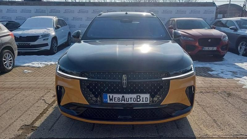 Gebraucht Lincoln Nautilus 310 PS (228 kW) 2025 Gold SUV