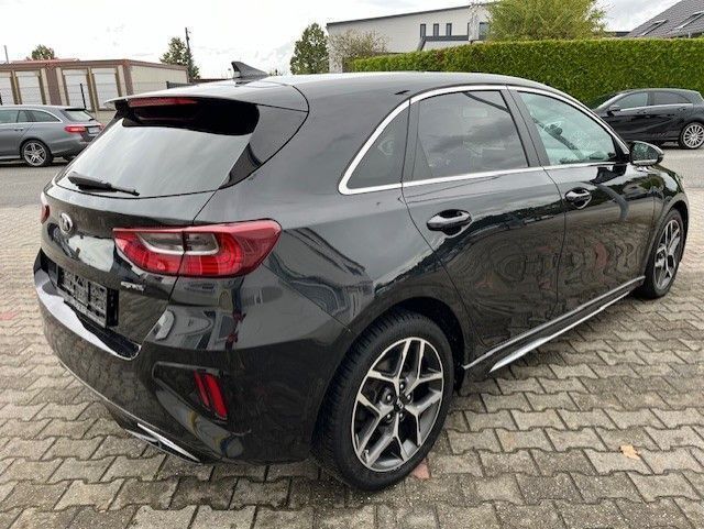 Gebraucht Kia Ceed GT-Line 140 PS (102 kW) 2021 Schwarz Kleinwagen