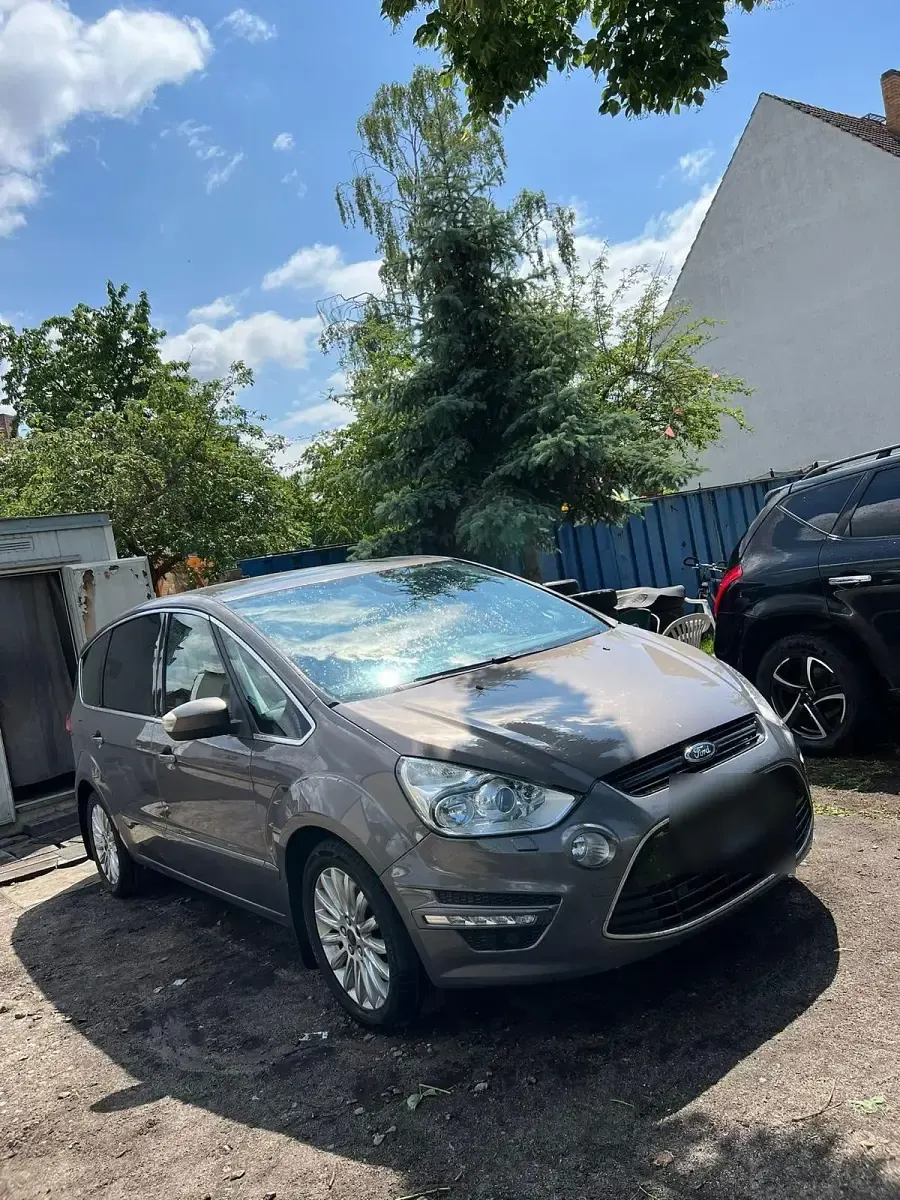 Gebraucht Ford S-MAX 163 PS (119 kW) 2012 Grau Van / Kleinbus