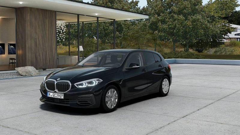 Schwarz Gebraucht 2023 BMW 120 Advantage Kleinwagen | 27.885 € (Teuer) - Bild 1/4