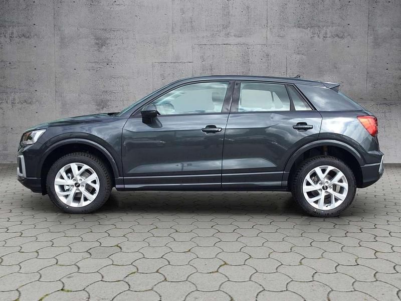 Gebraucht Audi Q2 Advanced Plus 150 PS (110 kW) 2025 Manhattangrau metallic SUV